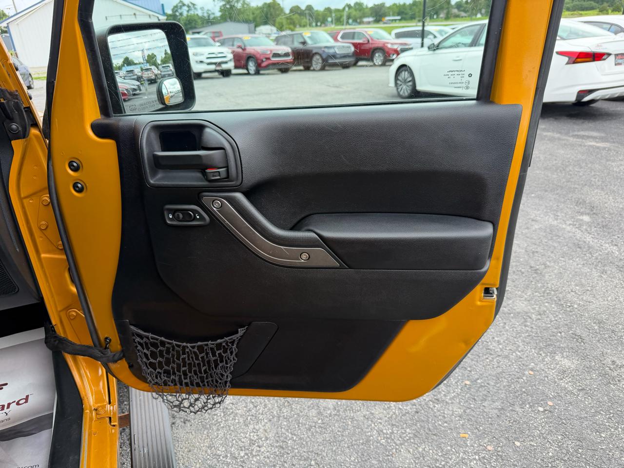 Jeep Wrangler Unlimited 4WD 4dr Sport 2014