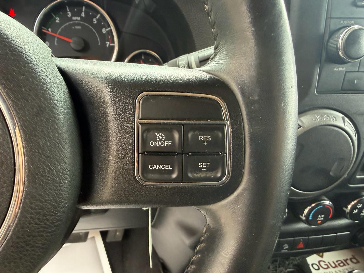 Jeep Wrangler Unlimited 4WD 4dr Sport 2014