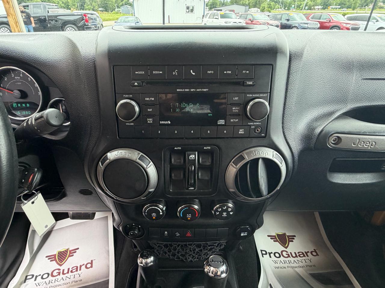 Jeep Wrangler Unlimited 4WD 4dr Sport 2014