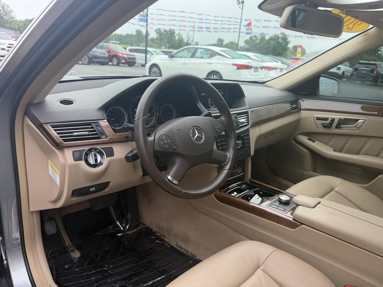 Mercedes-Benz E-Class 4dr Sdn E 350 Sport 4MATIC *Ltd Avail* 2013