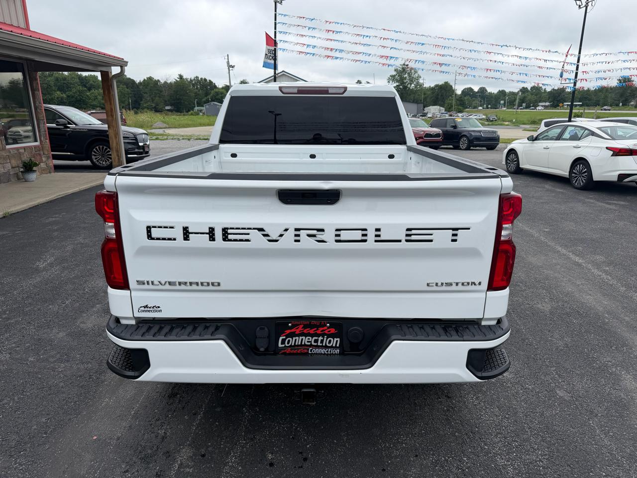 Chevrolet Silverado 1500 LTD 4WD Double Cab 147" Custom 2022