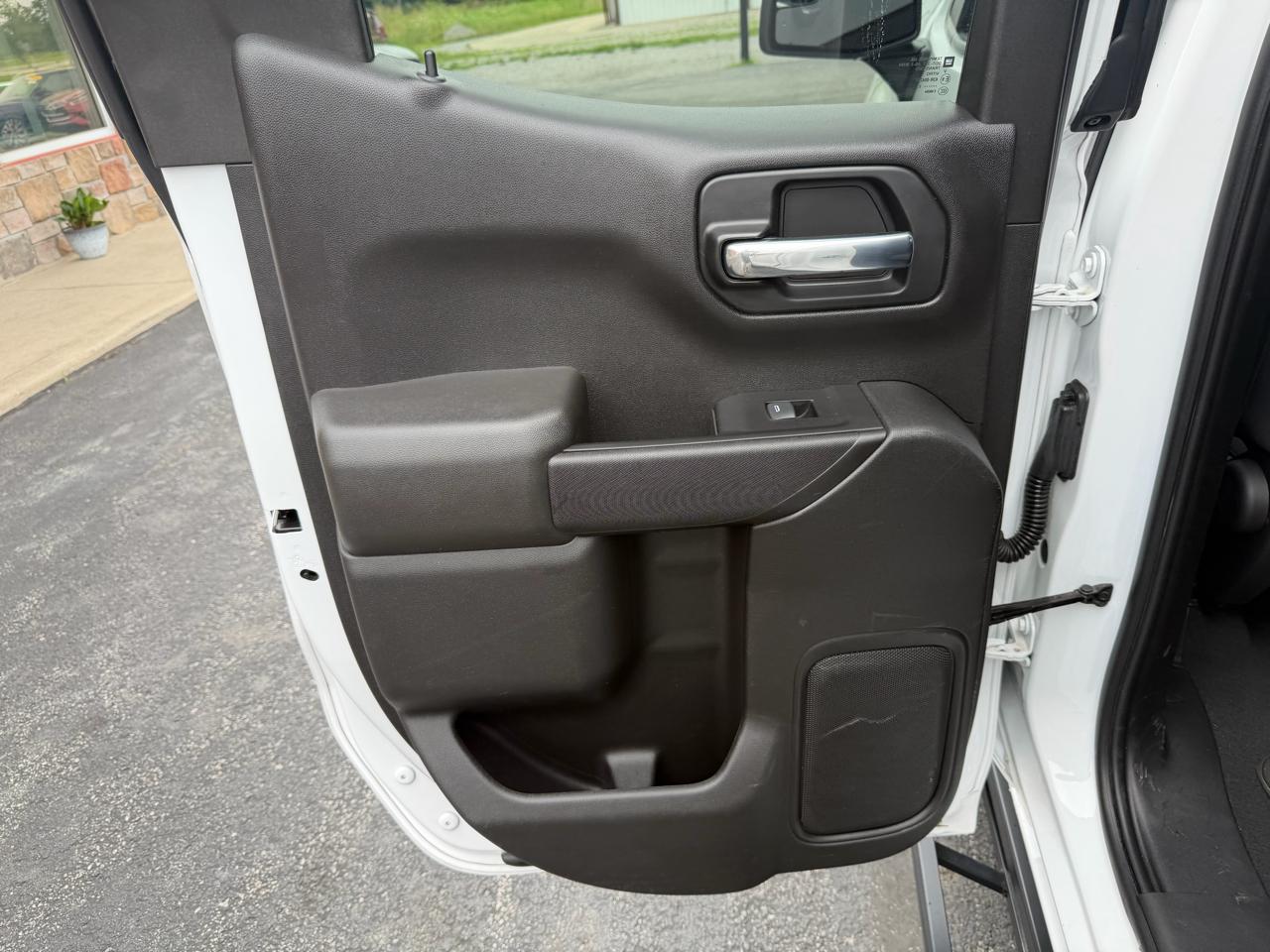 Chevrolet Silverado 1500 LTD 4WD Double Cab 147" Custom 2022