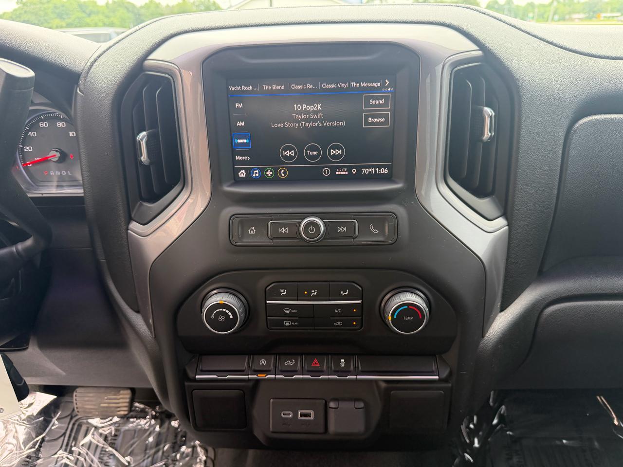 Chevrolet Silverado 1500 LTD 4WD Double Cab 147" Custom 2022