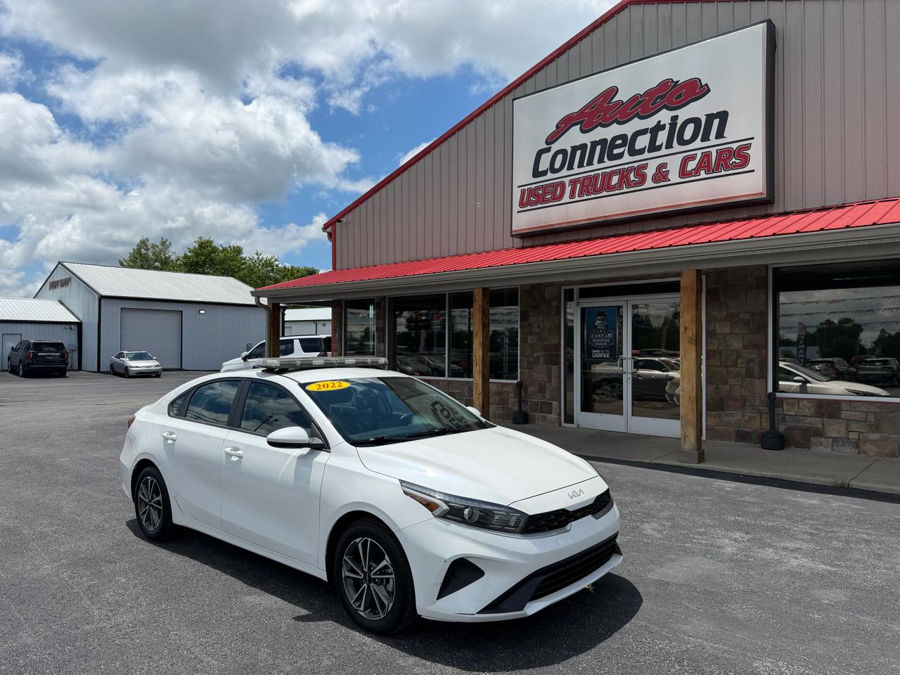 2022 Kia Forte LXS IVT