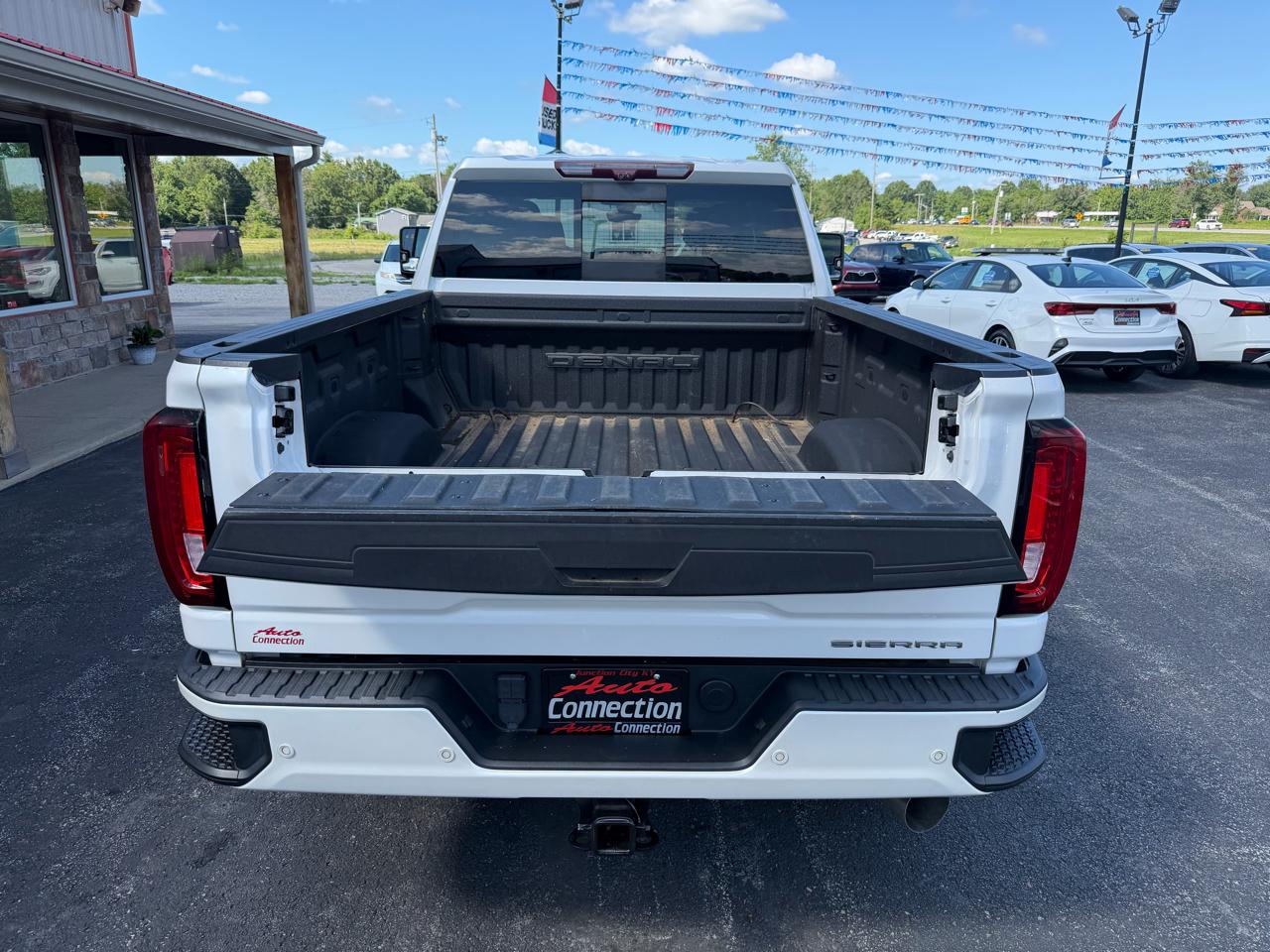 GMC Sierra 2500HD 4WD Crew Cab 159" Denali 2021