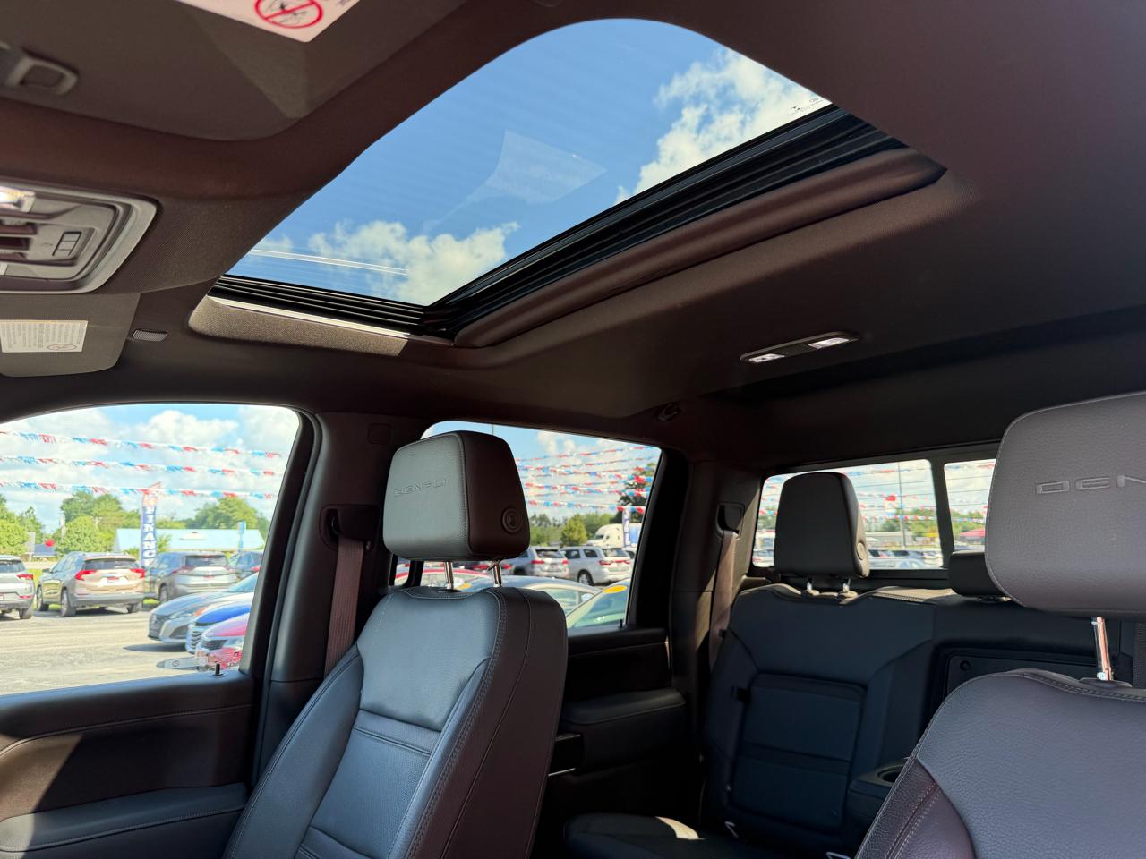 GMC Sierra 2500HD 4WD Crew Cab 159" Denali 2021