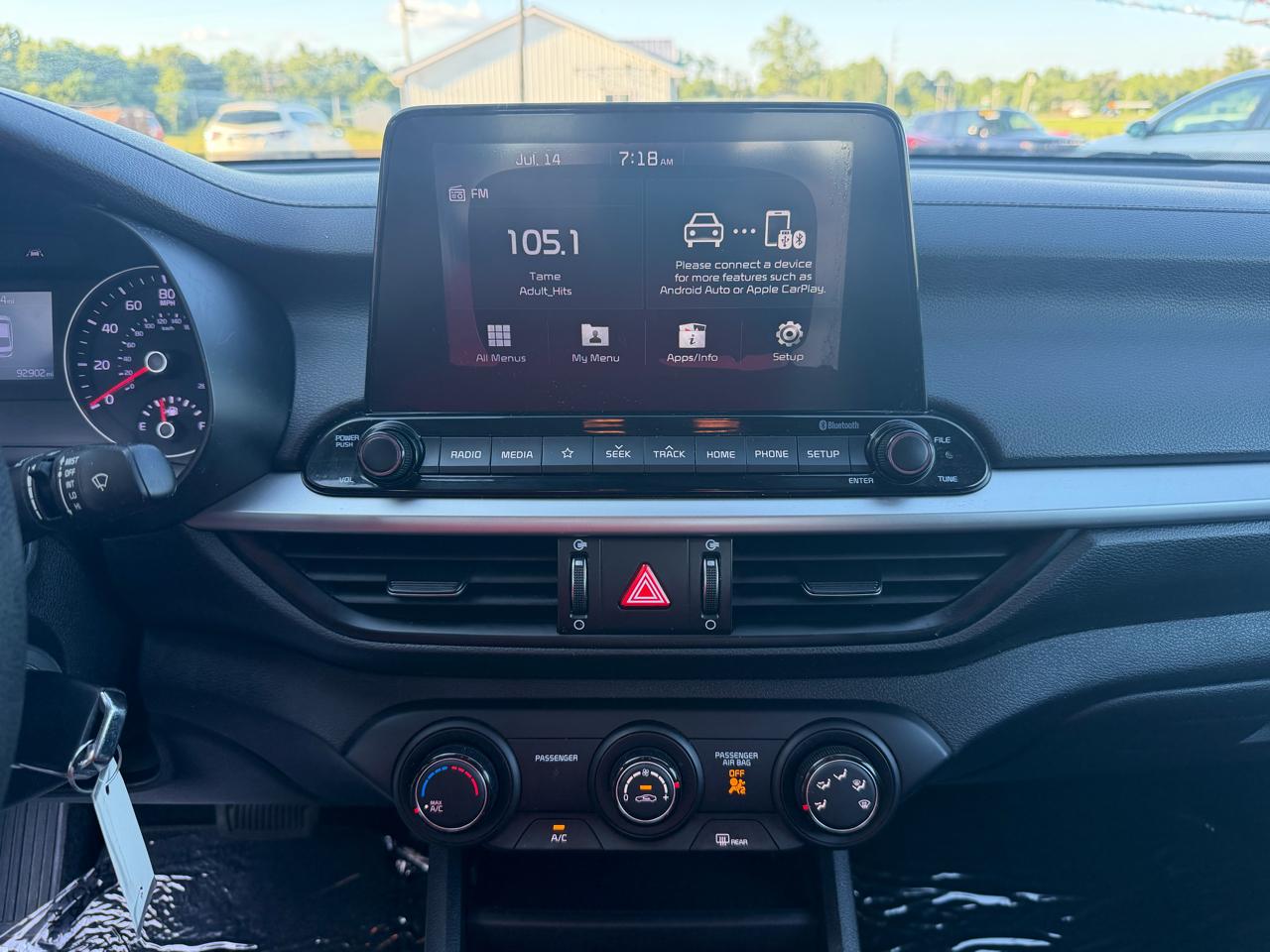 Kia Forte LXS IVT 2020
