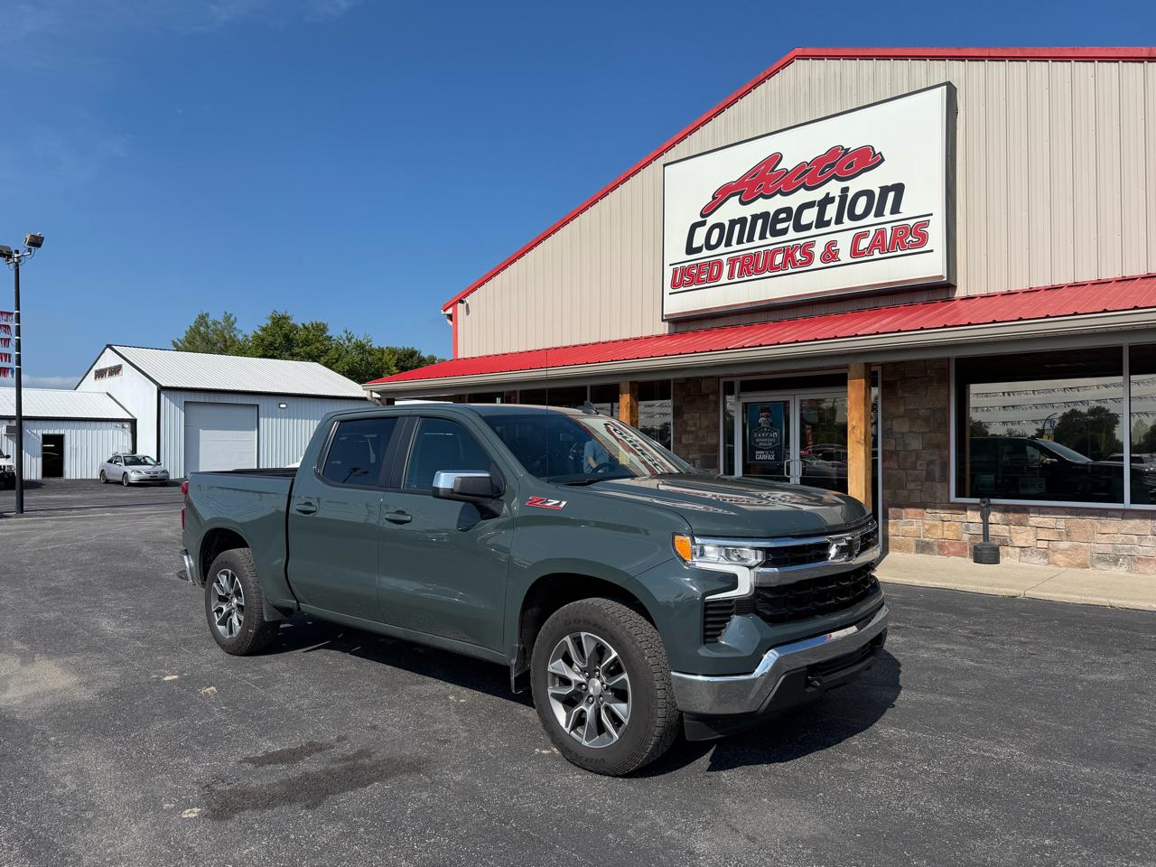 2025 Chevrolet Silverado 1500 4WD Crew Cab 147" LT w/1LT