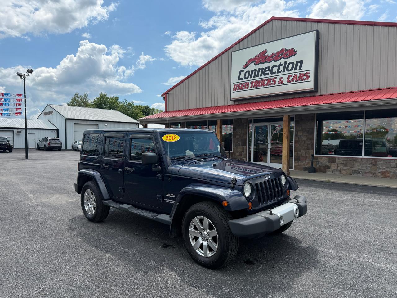 2013 Jeep Wrangler Unlimited 4WD 4dr Sahara