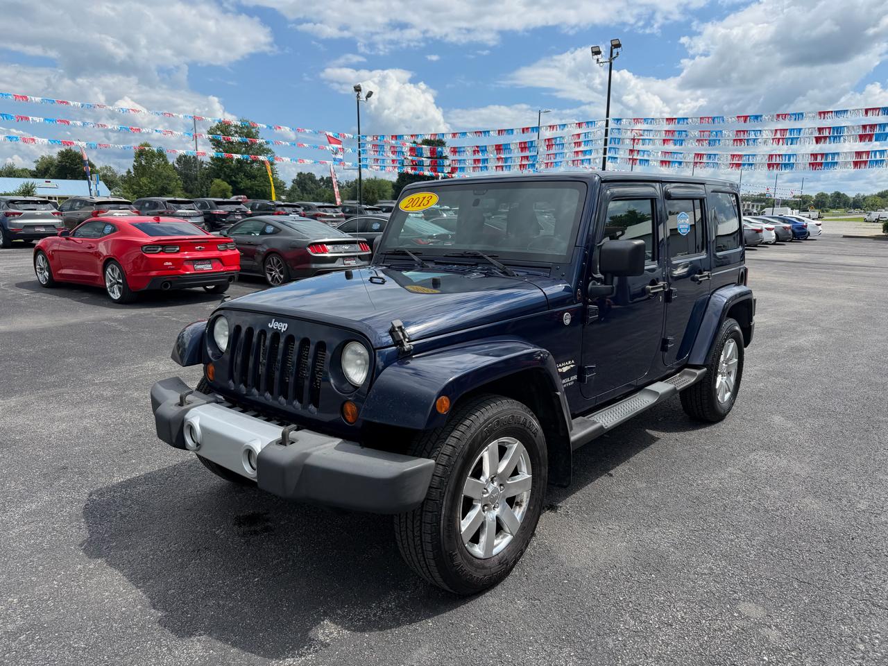 Jeep Wrangler Unlimited 4WD 4dr Sahara 2013