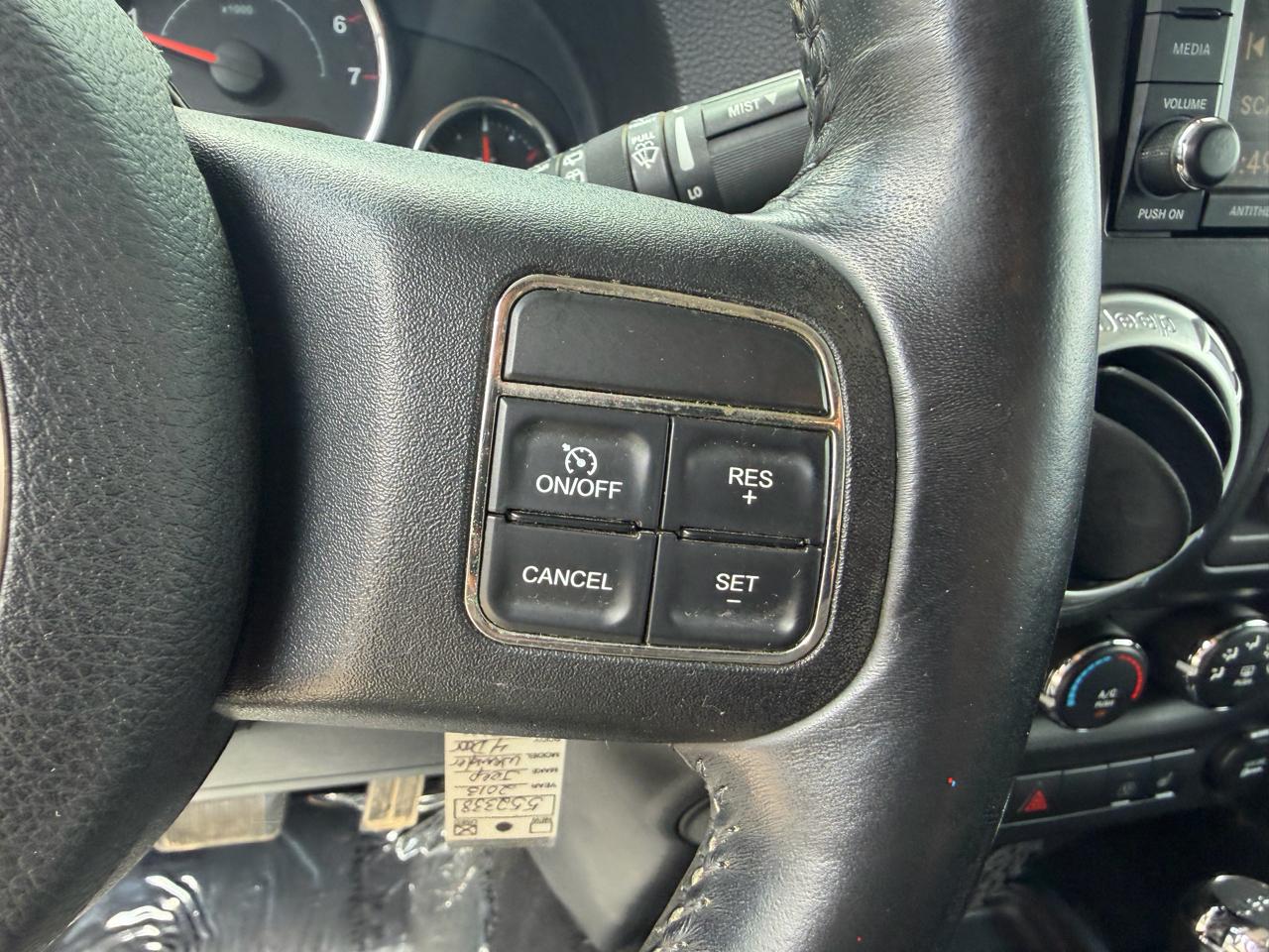 Jeep Wrangler Unlimited 4WD 4dr Sahara 2013