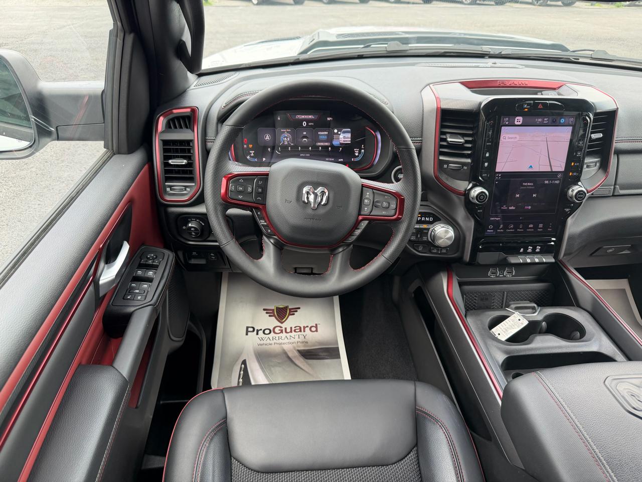 RAM 1500 4WD Crew Cab 140.5" Rebel 2026