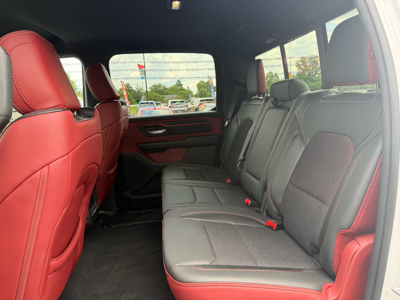 RAM 1500 4WD Crew Cab 140.5" Rebel 2026