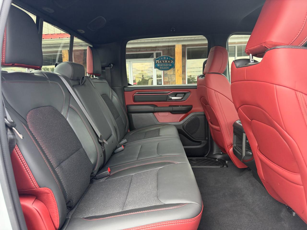 RAM 1500 4WD Crew Cab 140.5" Rebel 2026