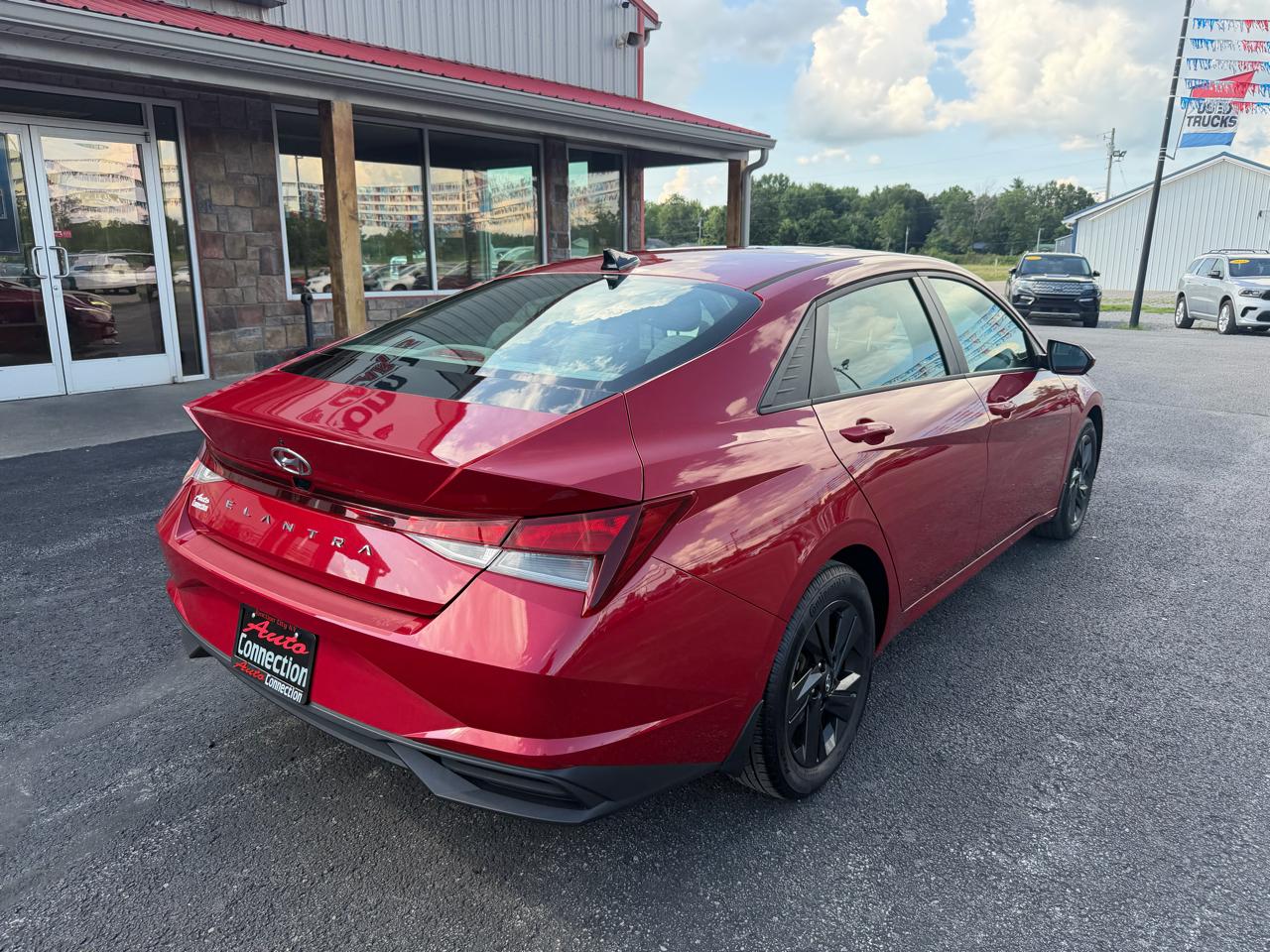 Hyundai Elantra SEL IVT 2023