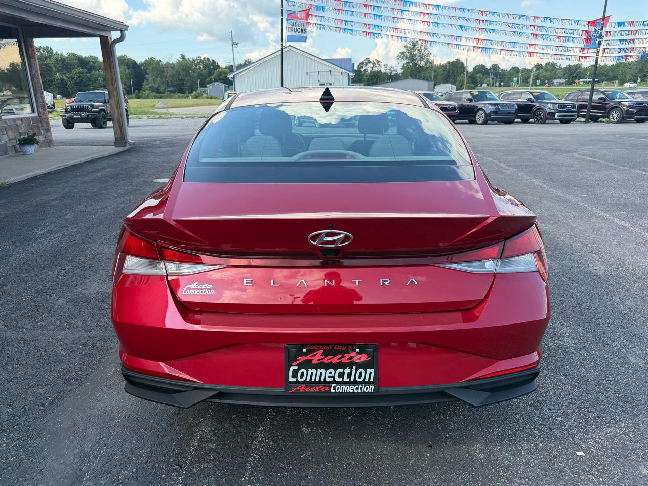Hyundai Elantra SEL IVT 2023