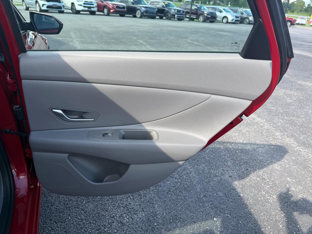 Hyundai Elantra SEL IVT 2023