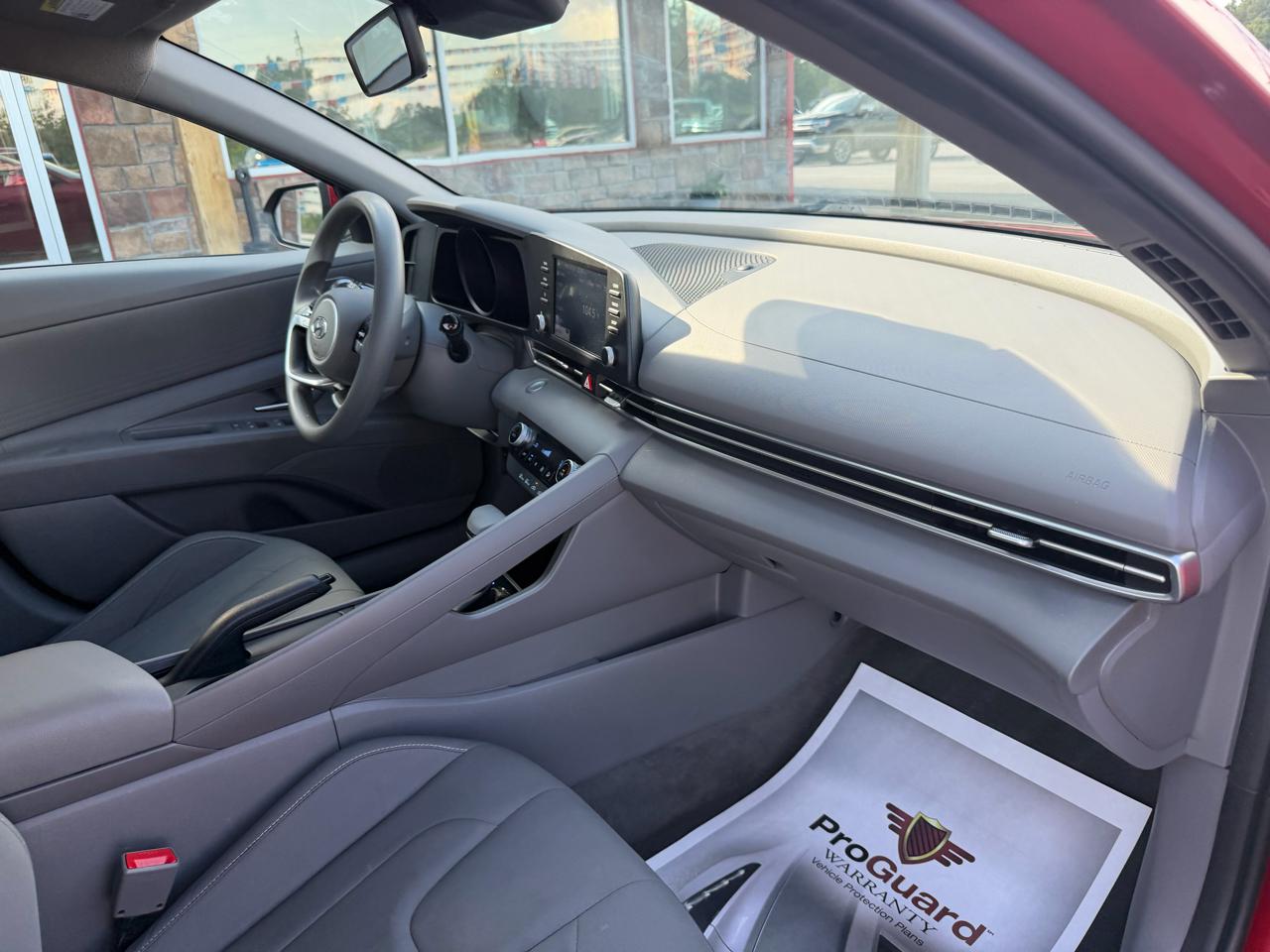 Hyundai Elantra SEL IVT 2023