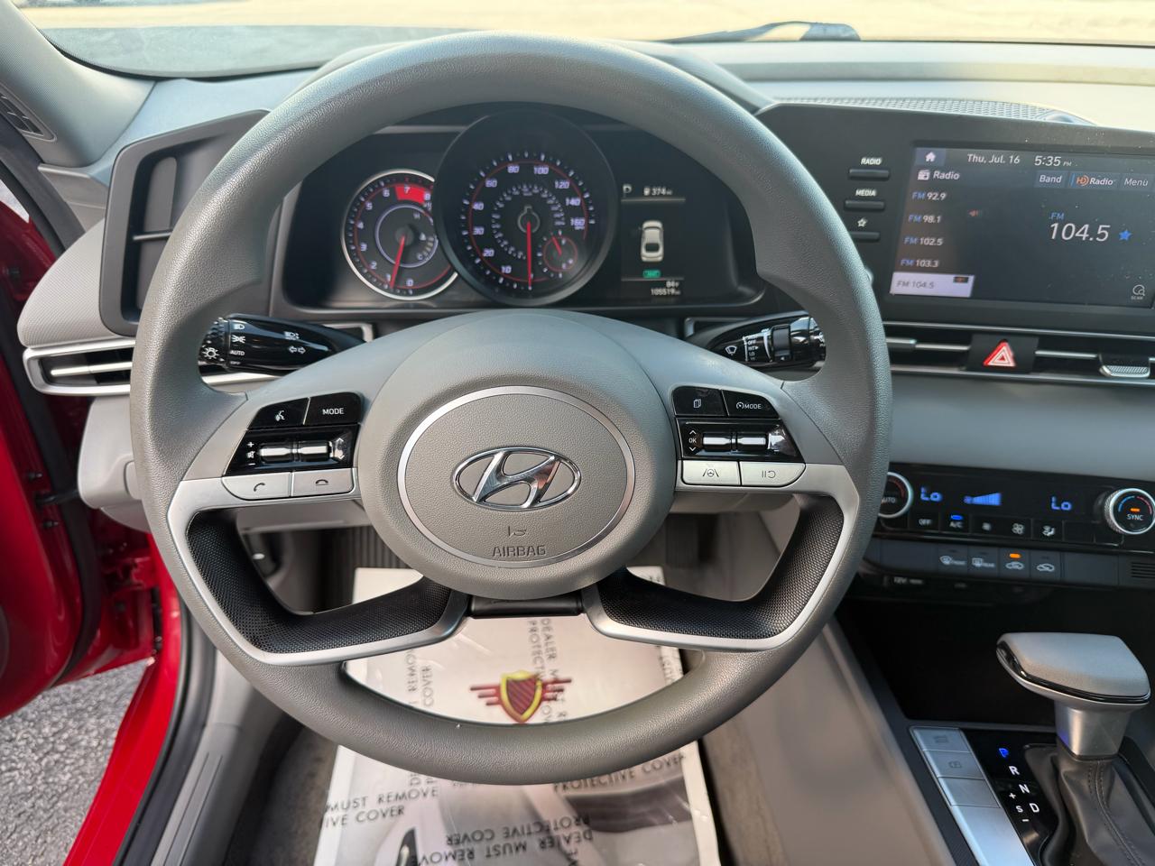 Hyundai Elantra SEL IVT 2023