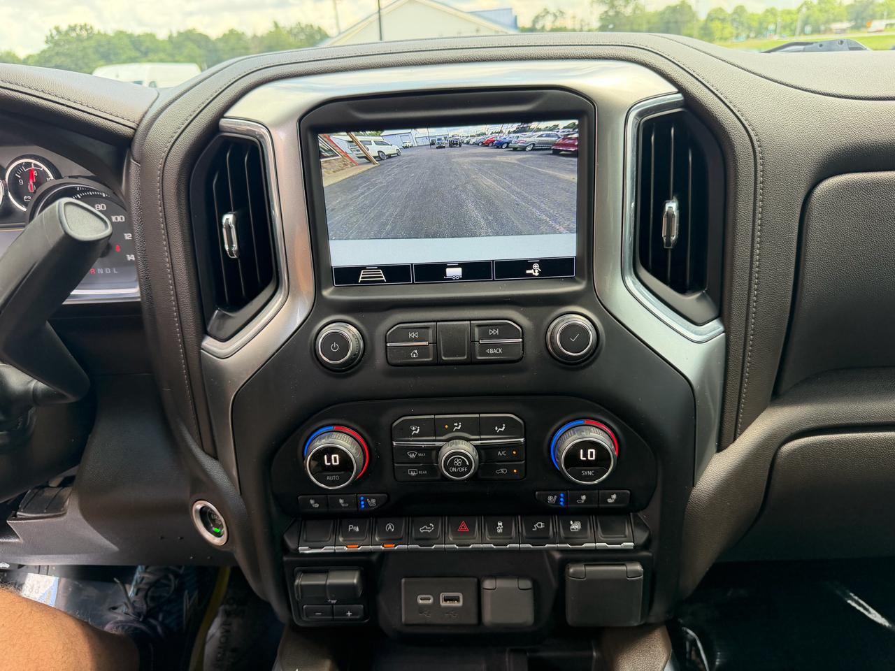 Chevrolet Silverado 1500 4WD Crew Cab 147" LTZ 2020