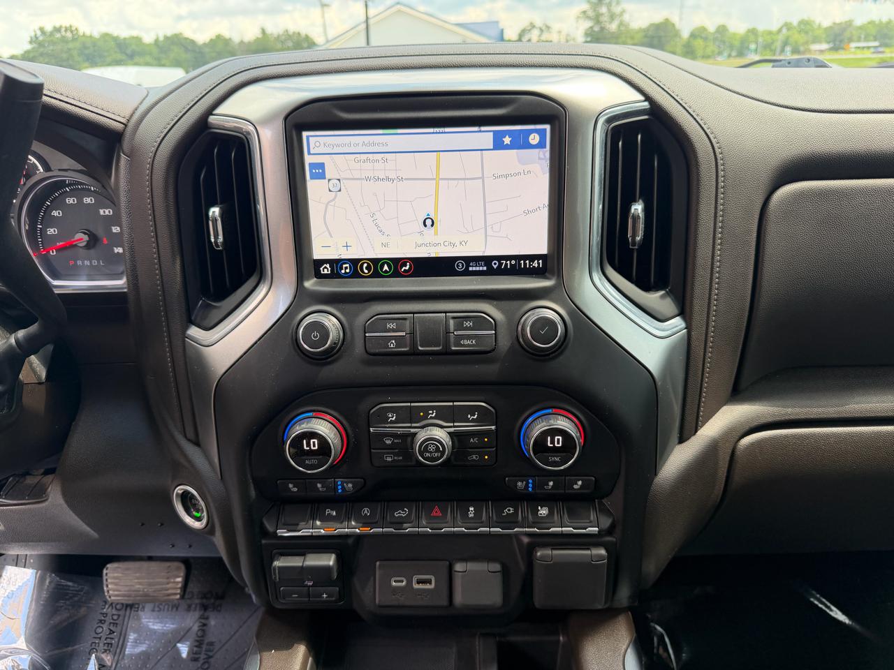 Chevrolet Silverado 1500 4WD Crew Cab 147" LTZ 2020