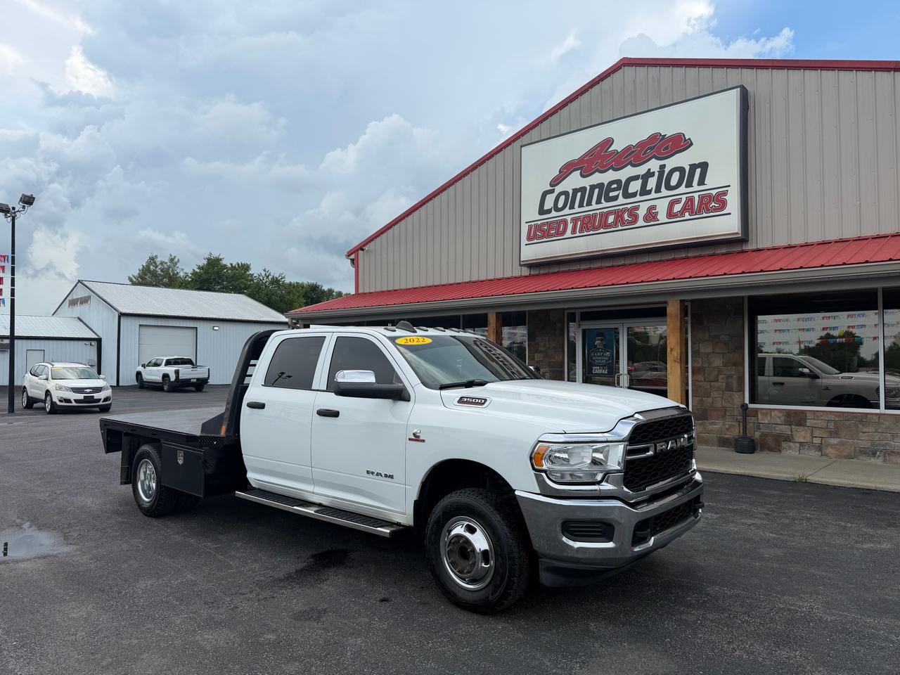 2022 RAM 3500 Chassis Cab Tradesman 4WD Crew Cab 60" CA 172.4" WB