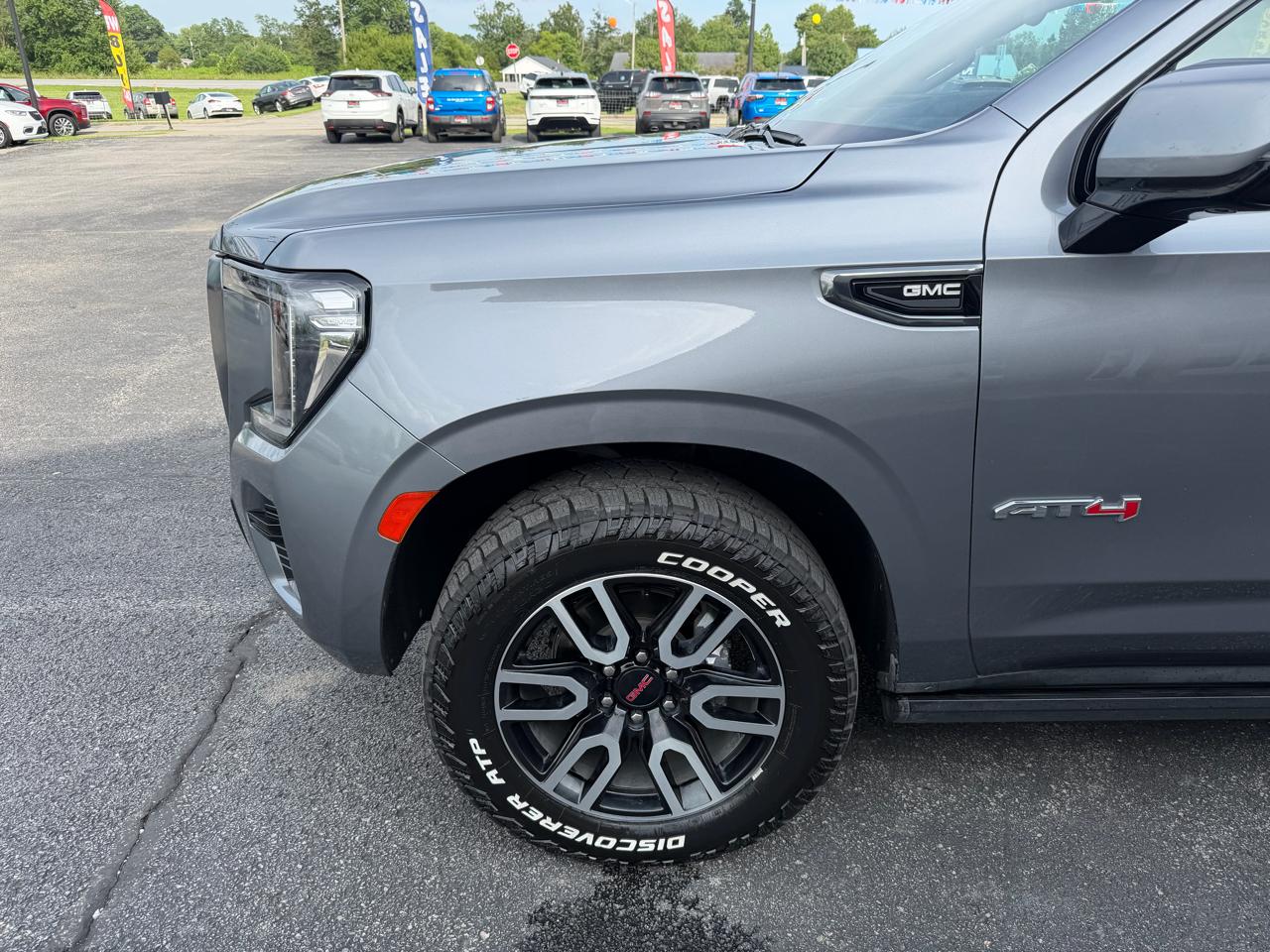 GMC Yukon 4WD 4dr AT4 2021