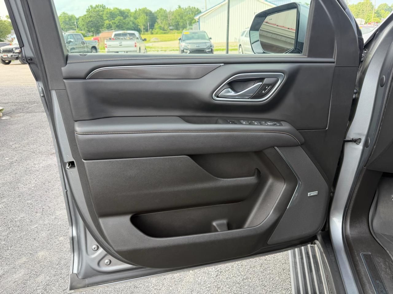 GMC Yukon 4WD 4dr AT4 2021