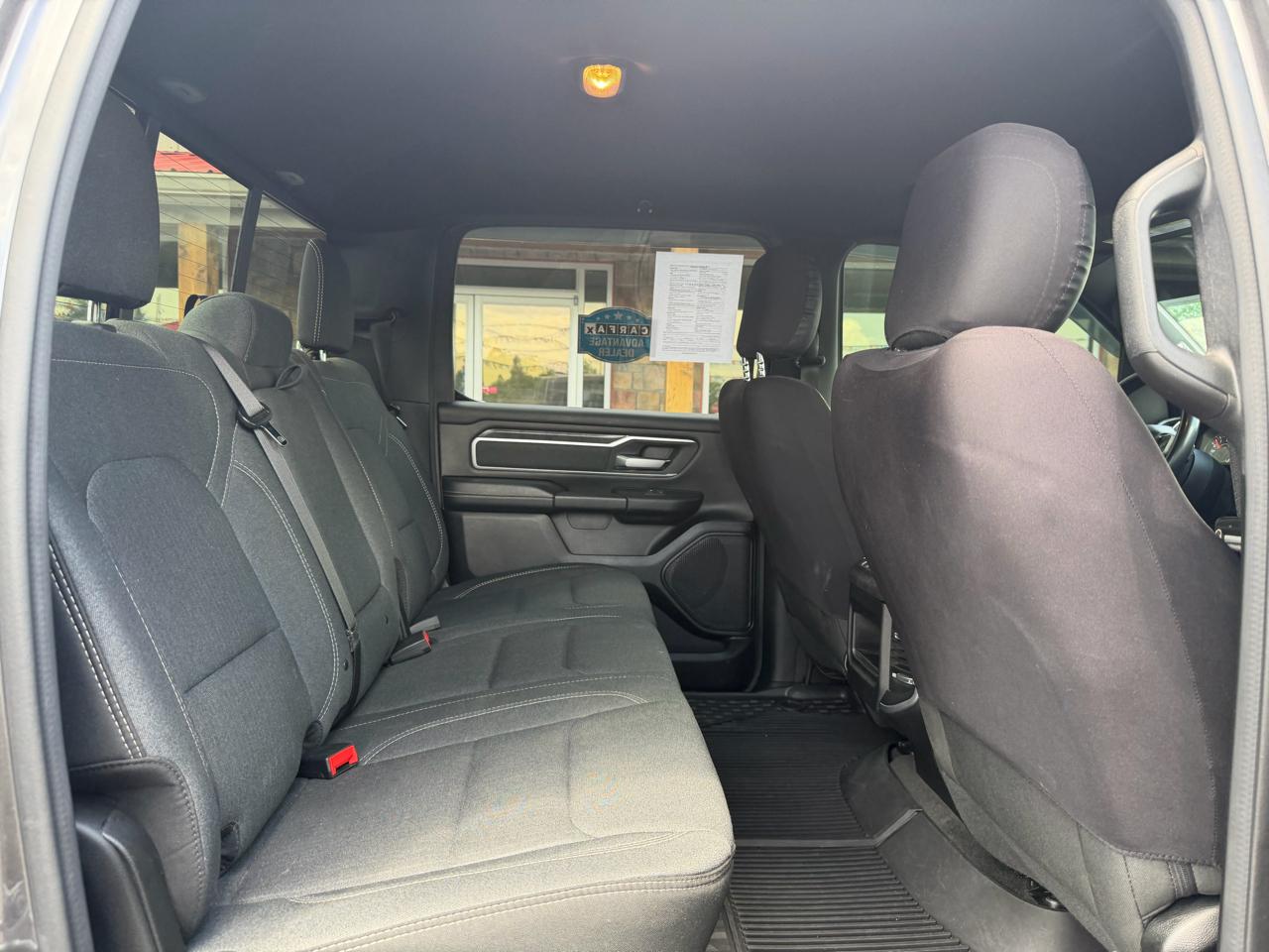 RAM 1500 Big Horn 4x4 Crew Cab 5'7" Box 2020