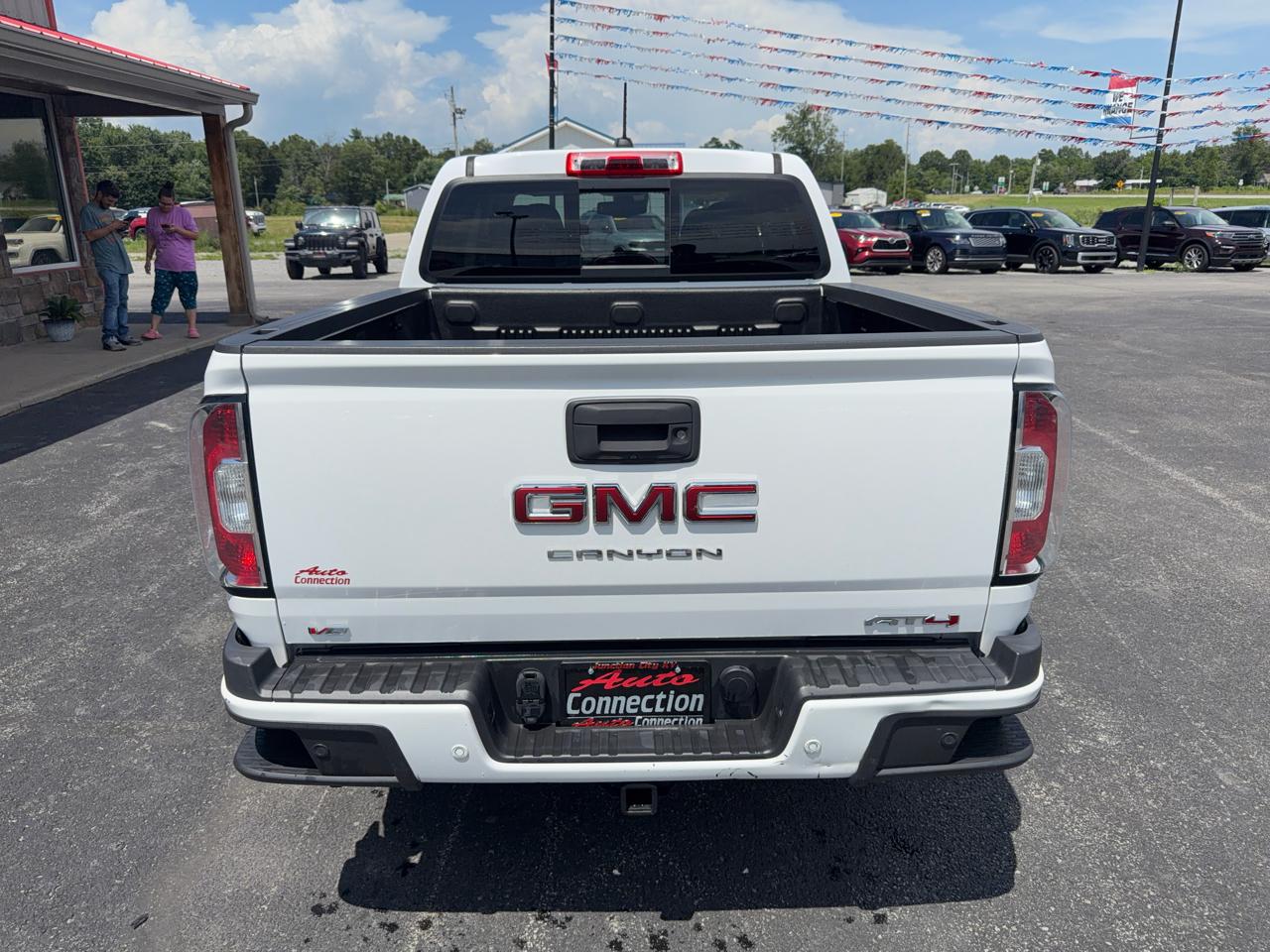 GMC Canyon 4WD Crew Cab 128" AT4 w/Leather 2021