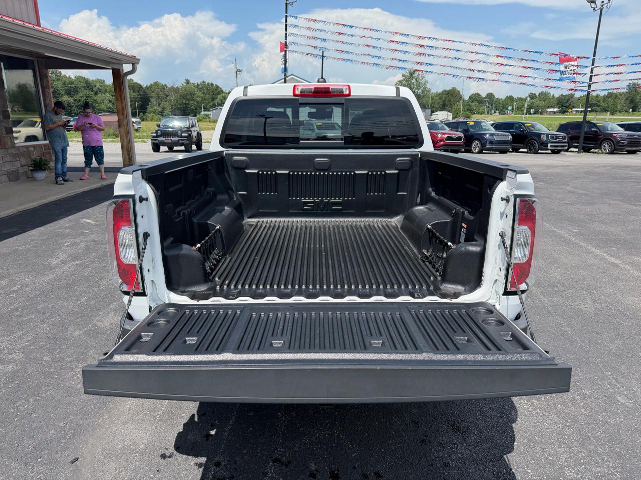 GMC Canyon 4WD Crew Cab 128" AT4 w/Leather 2021