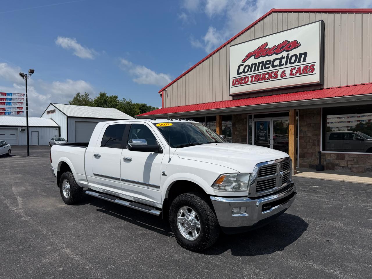 RAM 3500 4WD Mega Cab 160.5" Laramie Limited 2012