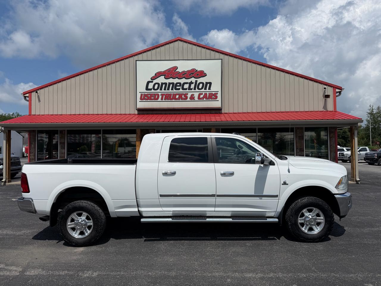 RAM 3500 4WD Mega Cab 160.5" Laramie Limited 2012