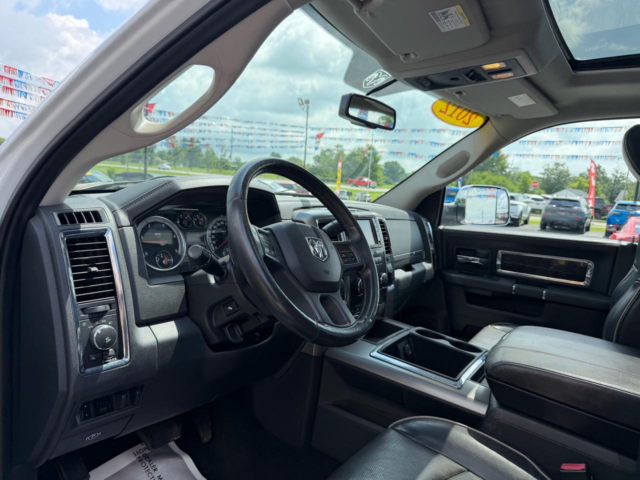 RAM 3500 4WD Mega Cab 160.5" Laramie Limited 2012