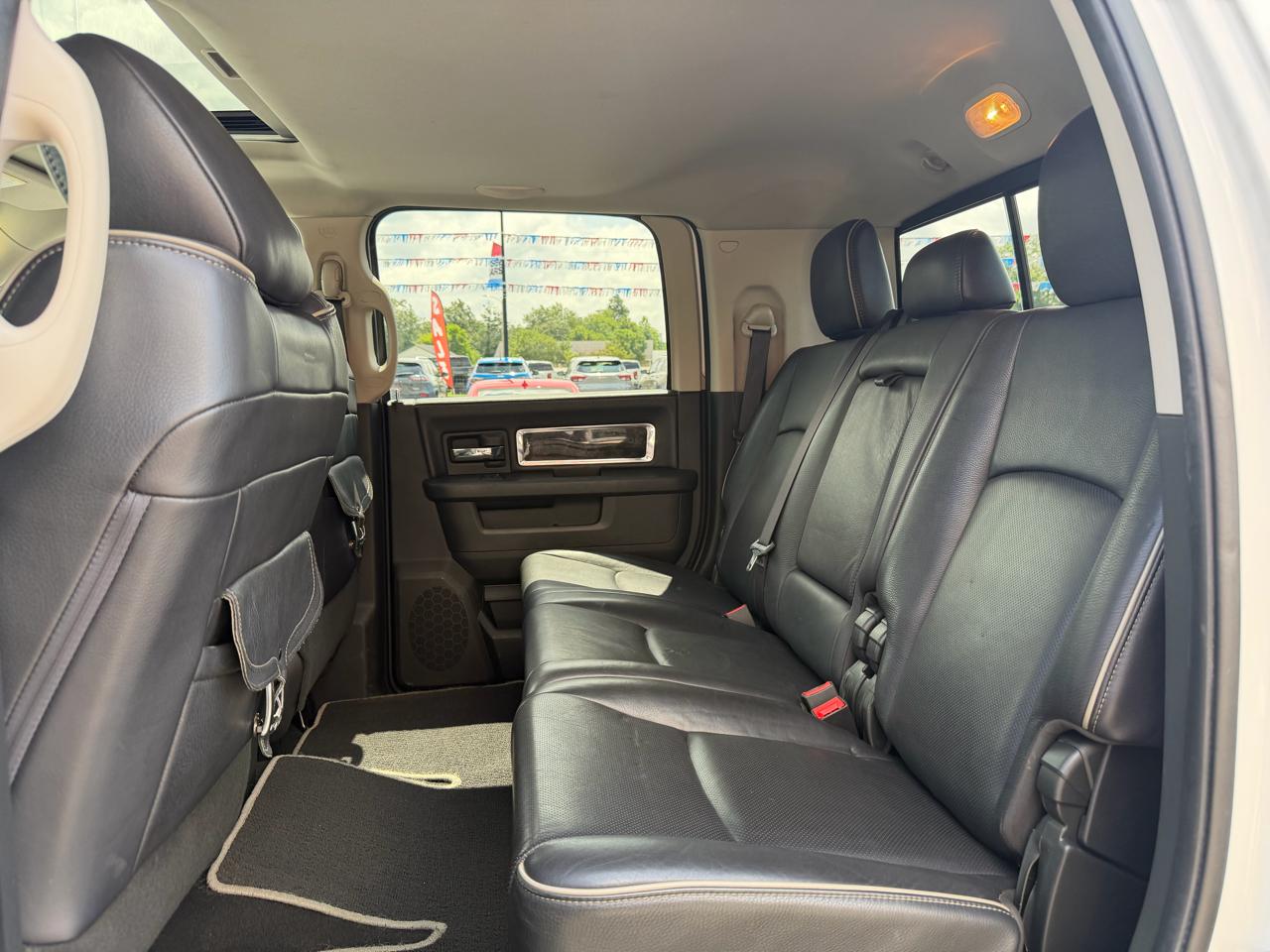 RAM 3500 4WD Mega Cab 160.5" Laramie Limited 2012