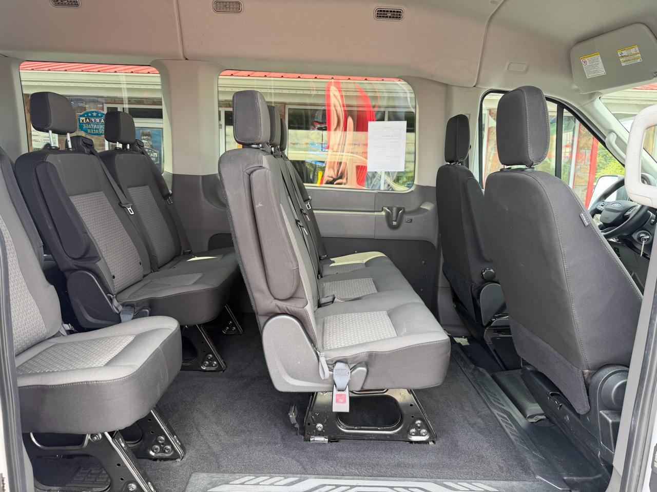 Ford Transit Passenger Wagon T-350 148" Med Roof XLT RWD 2024