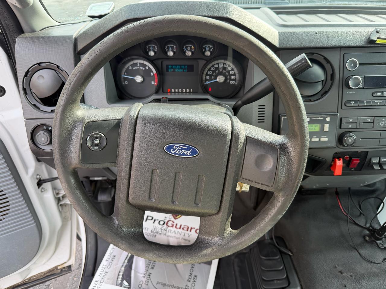 Ford Super Duty F-450 DRW 4WD Reg Cab 141" WB 60" CA XL 2015