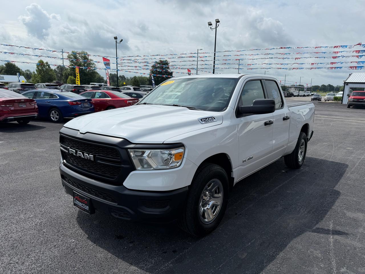 RAM 1500 2WD Crew Cab 140.5" Tradesman 2022
