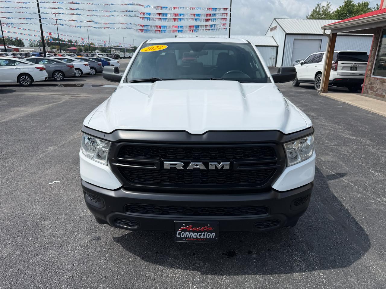 RAM 1500 2WD Crew Cab 140.5" Tradesman 2022