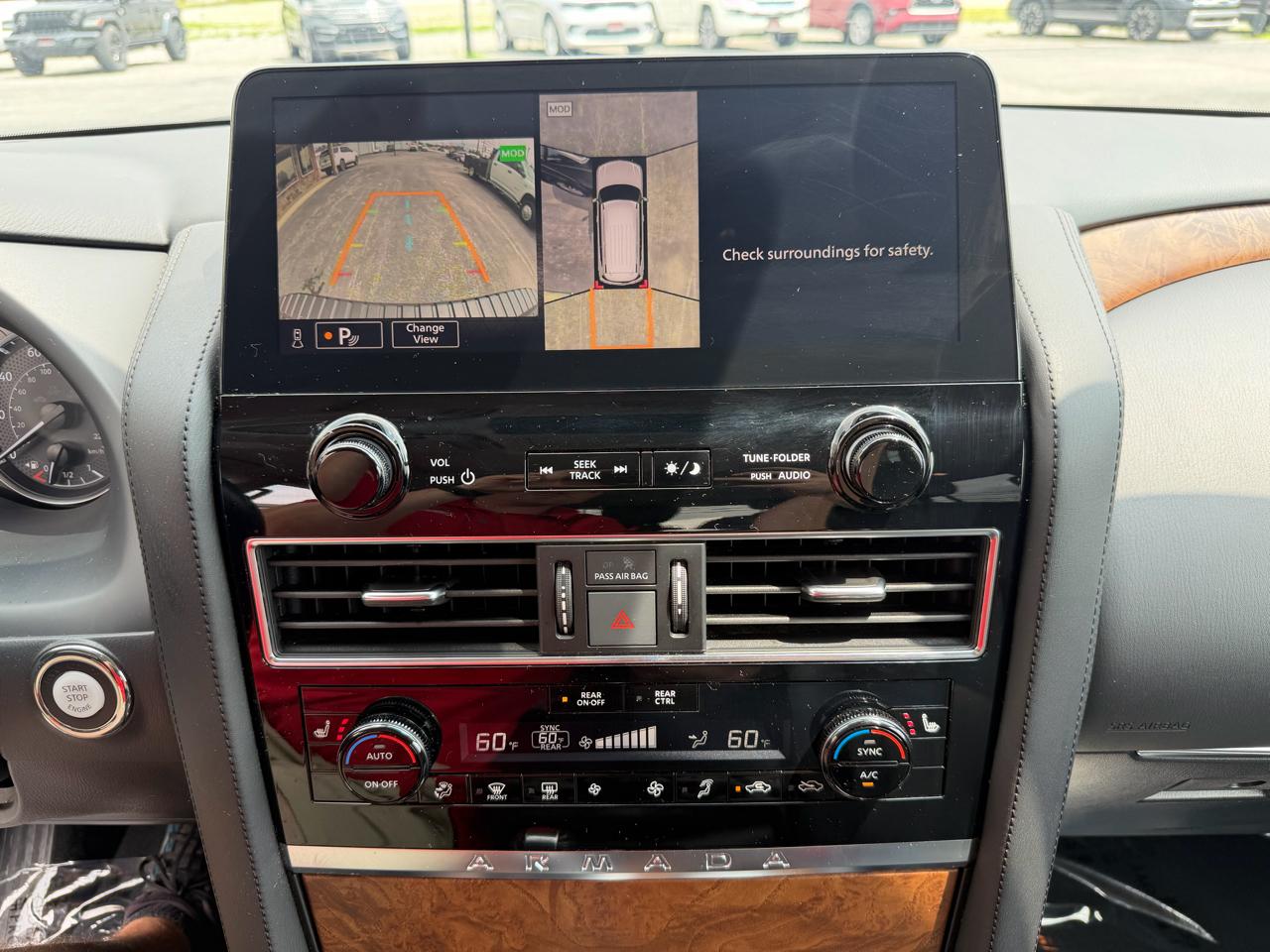 Nissan Armada 4x4 SL 2023