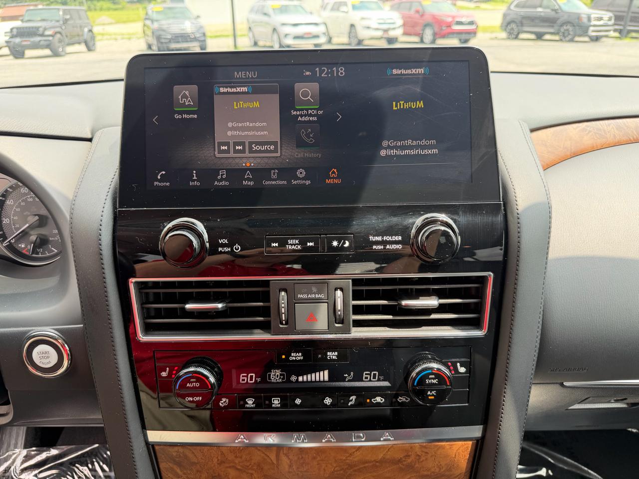 Nissan Armada 4x4 SL 2023