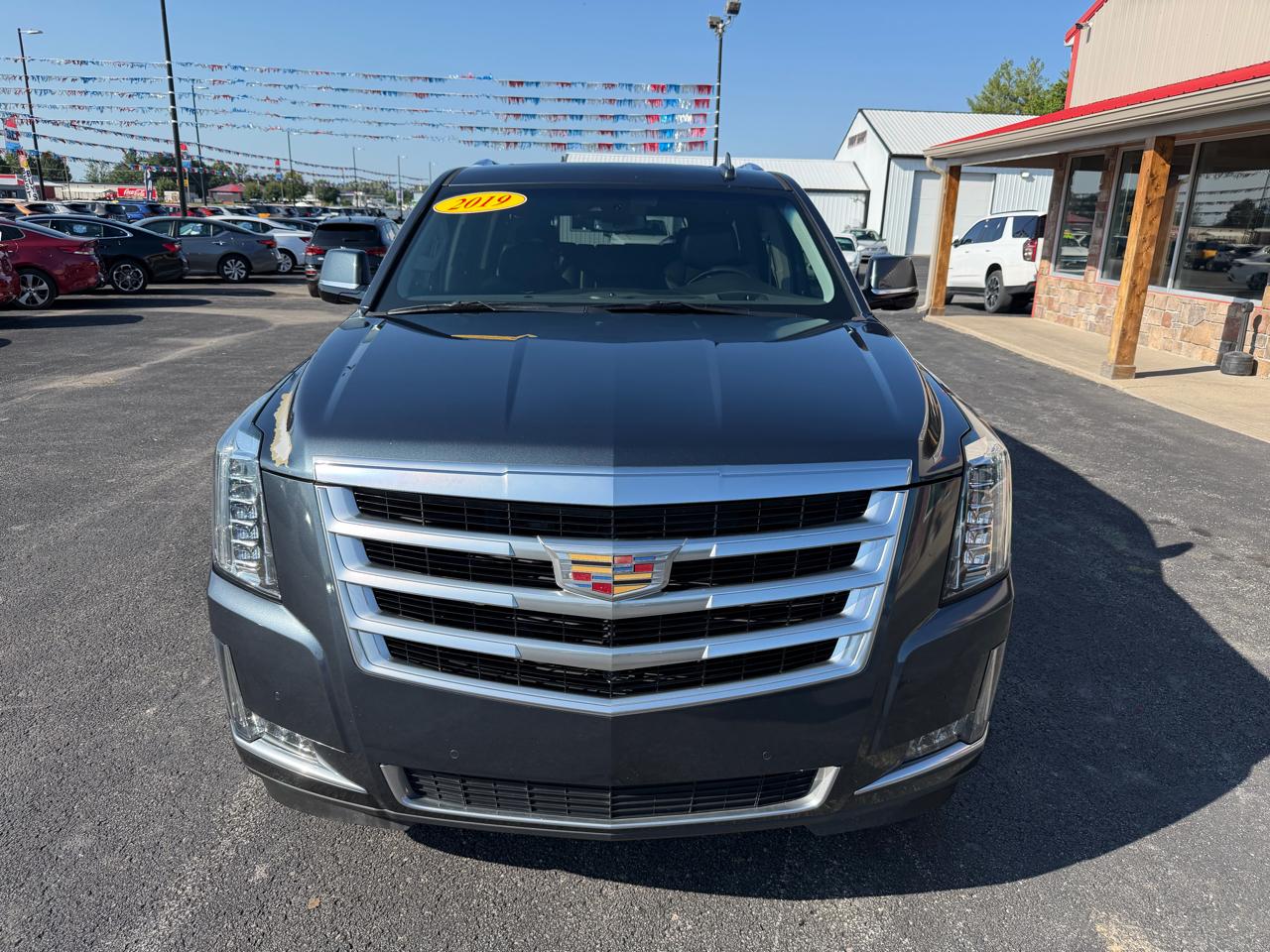 Cadillac Escalade ESV 2WD 4dr Luxury 2019