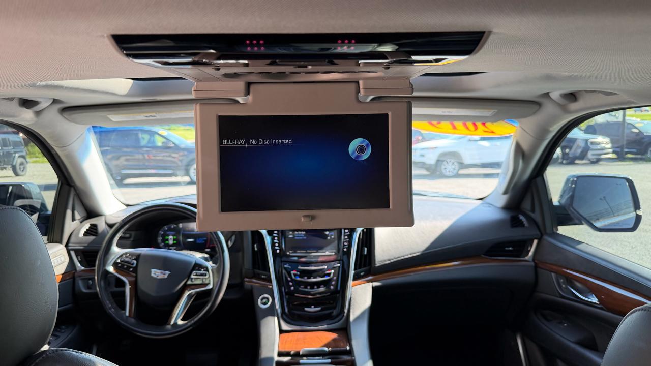 Cadillac Escalade ESV 2WD 4dr Luxury 2019