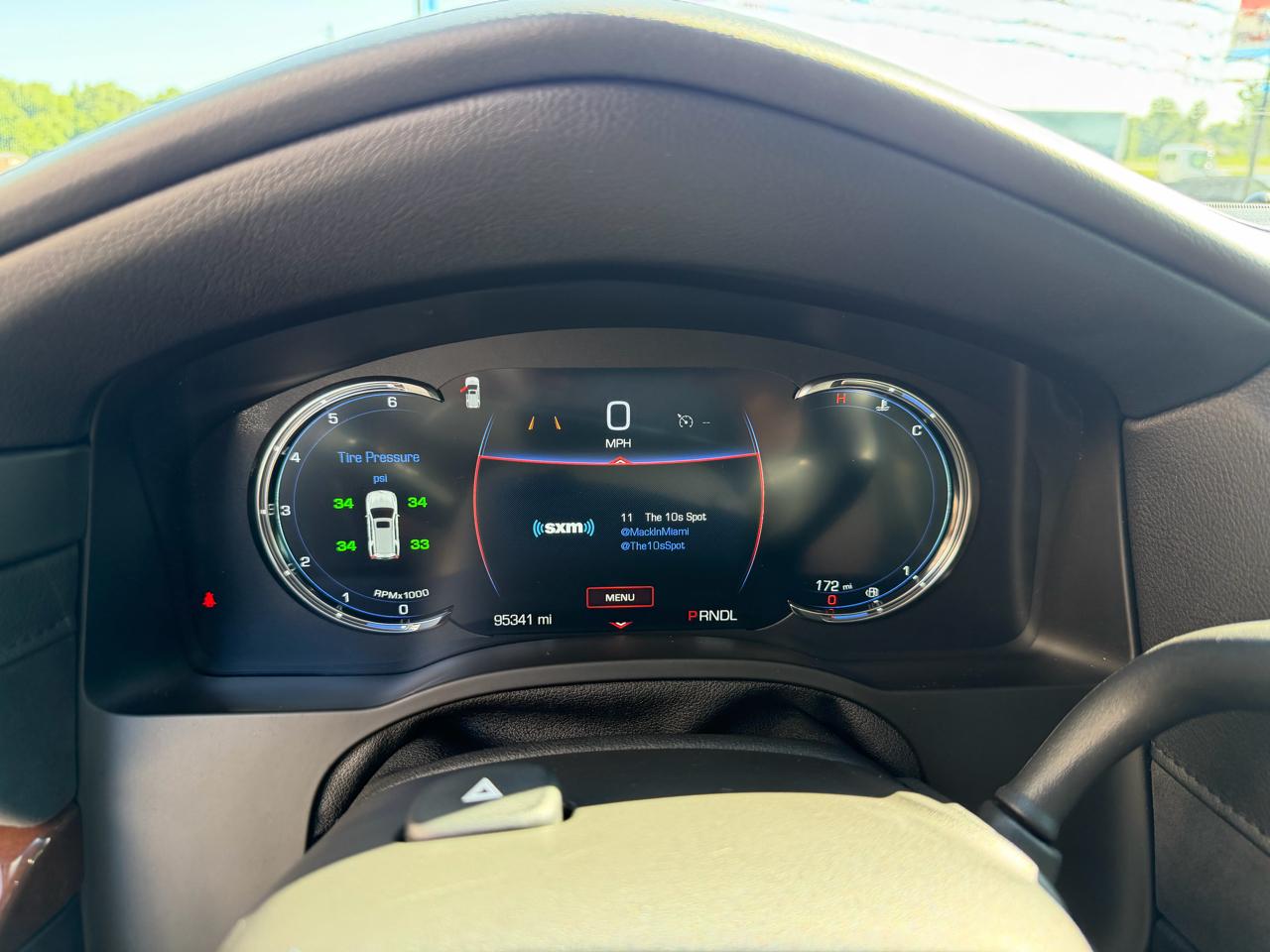 Cadillac Escalade ESV 2WD 4dr Luxury 2019