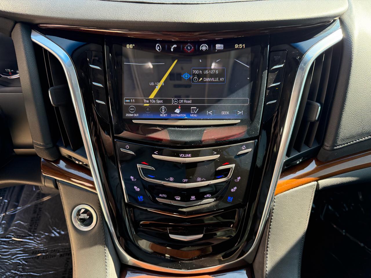 Cadillac Escalade ESV 2WD 4dr Luxury 2019