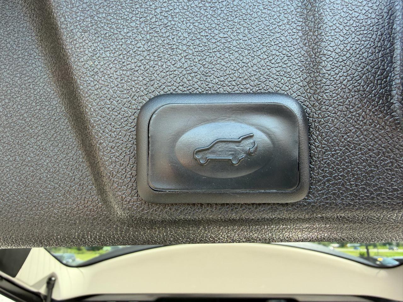 Chevrolet Traverse FWD 4dr LT w/2LT 2015
