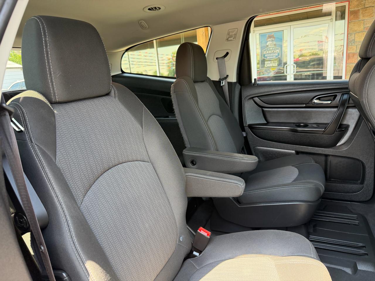 Chevrolet Traverse FWD 4dr LT w/2LT 2015