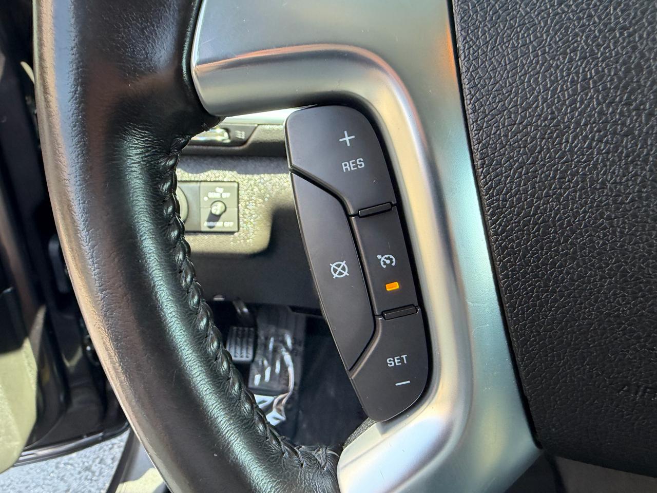Chevrolet Traverse FWD 4dr LT w/2LT 2015