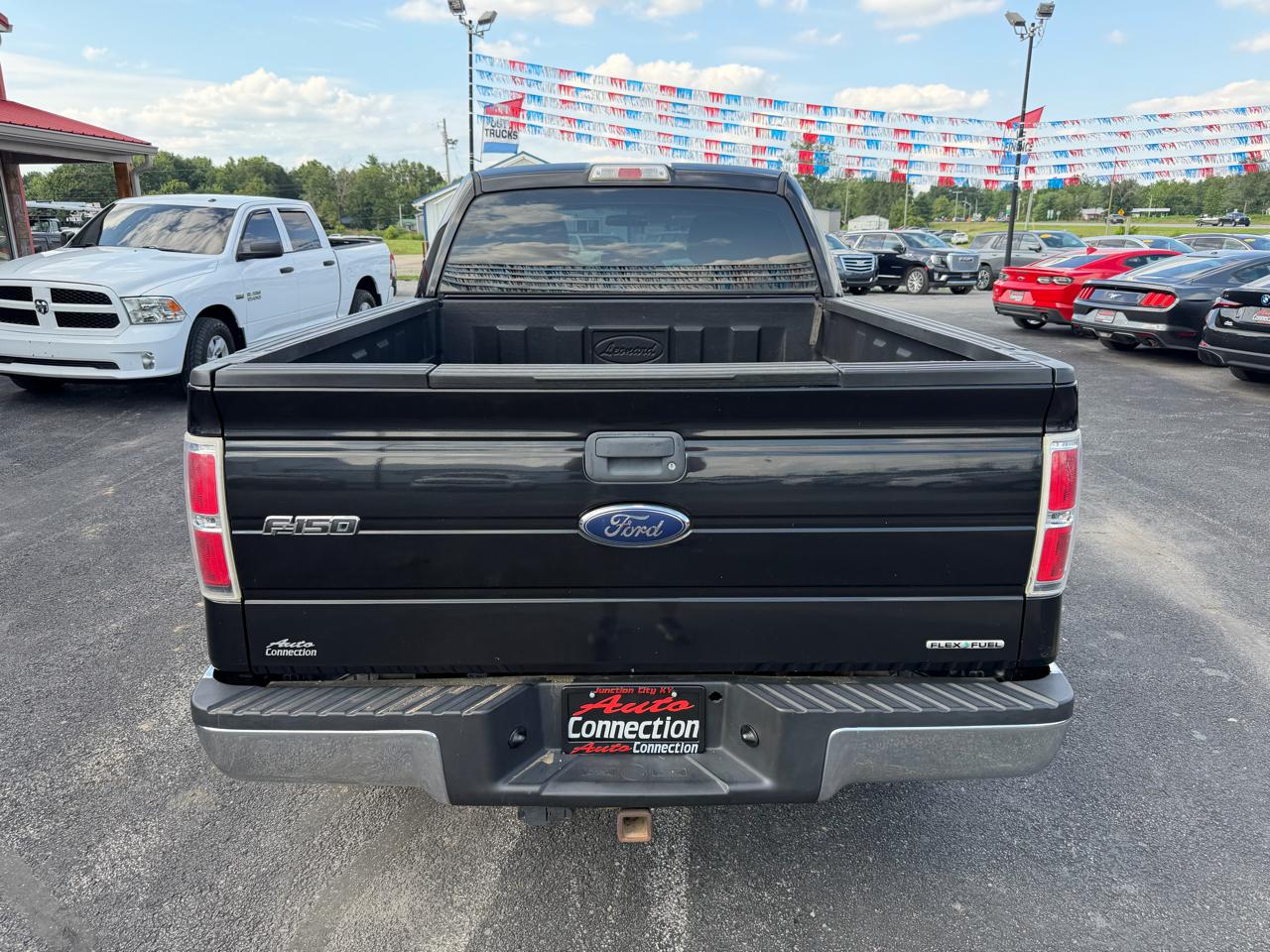 Ford F-150 4WD SuperCrew 157" XL 2011