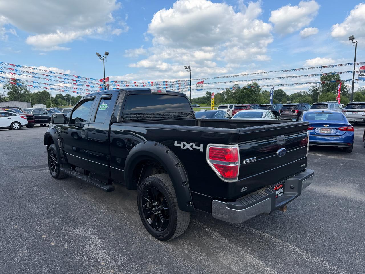 Ford F-150 4WD SuperCrew 157" XL 2011